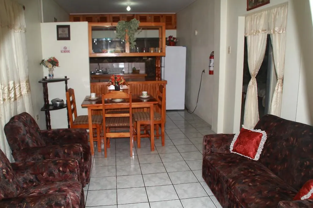 فندق مبيت وإفطار Les Coteaux Green Haven Cottage
