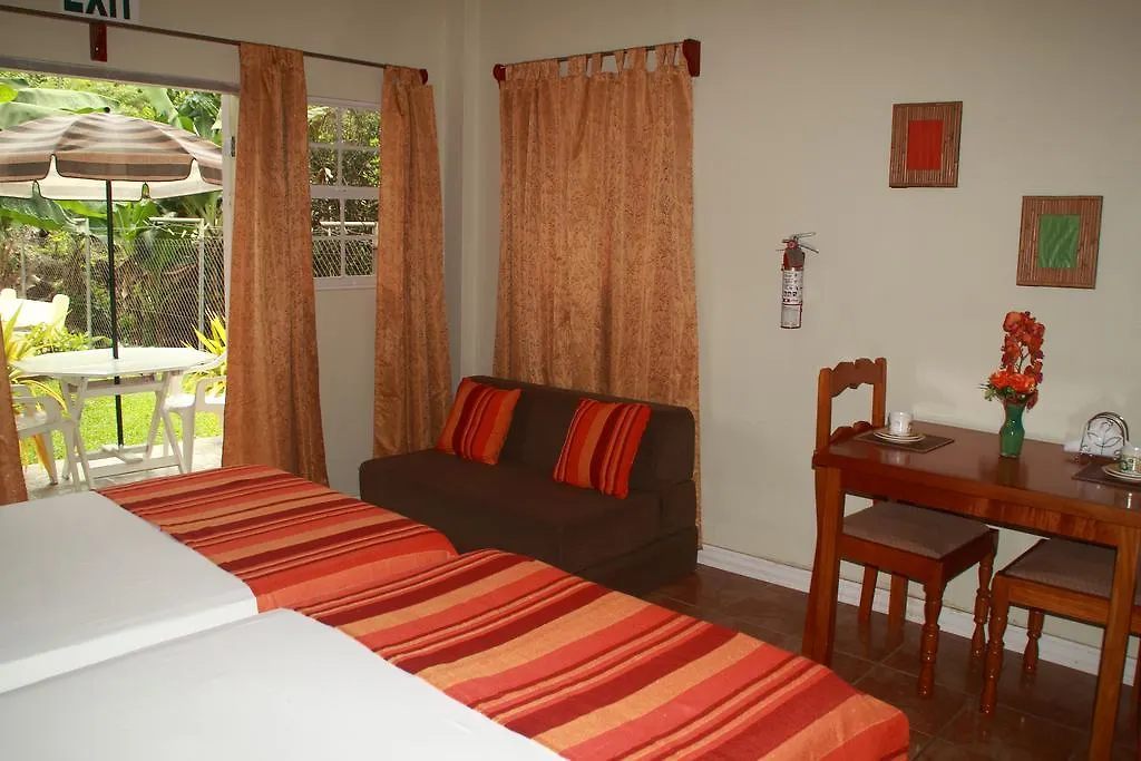 Les Coteaux Green Haven Cottage 3*, Les Coteaux