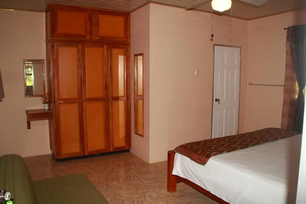 *** Bed & Breakfast Green Haven Cottage Les Coteaux Trinidad And Tobago
